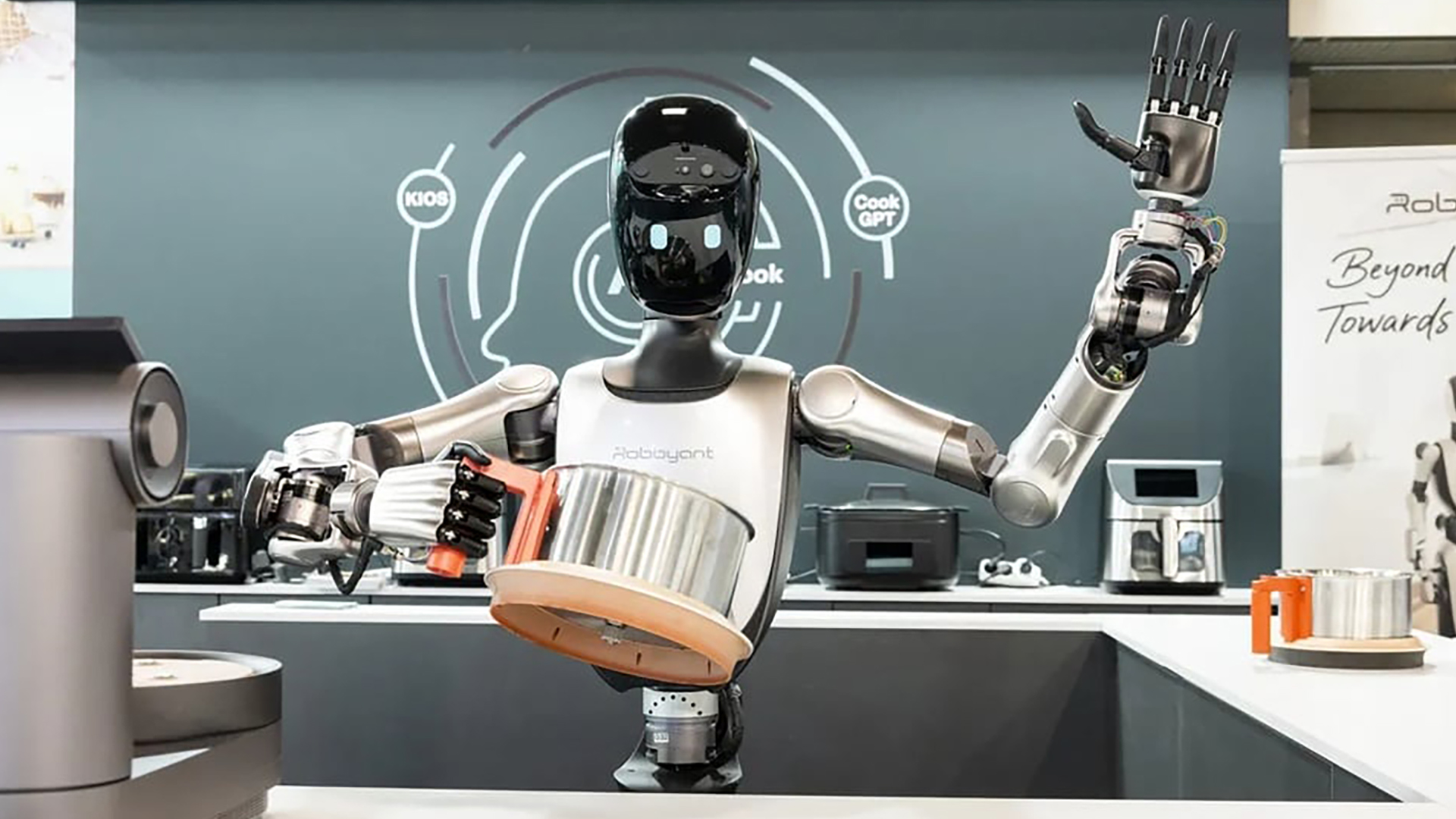 Le robot R1 de Robbyant